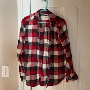 American eagle flannel button up shirt